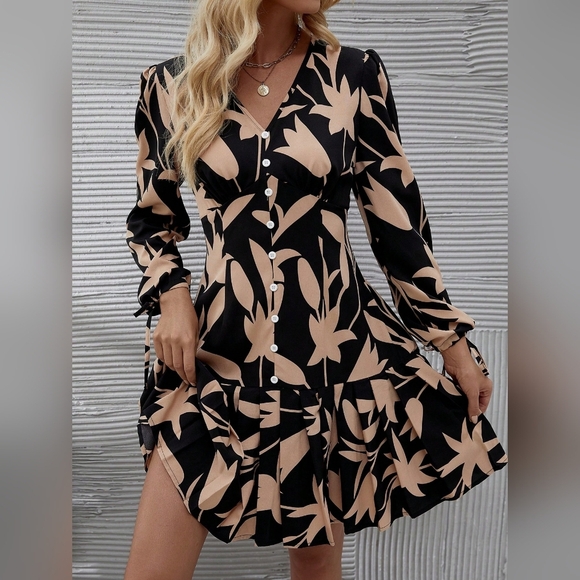 Women's Printed Button Front Dress - Picture 1 of 4